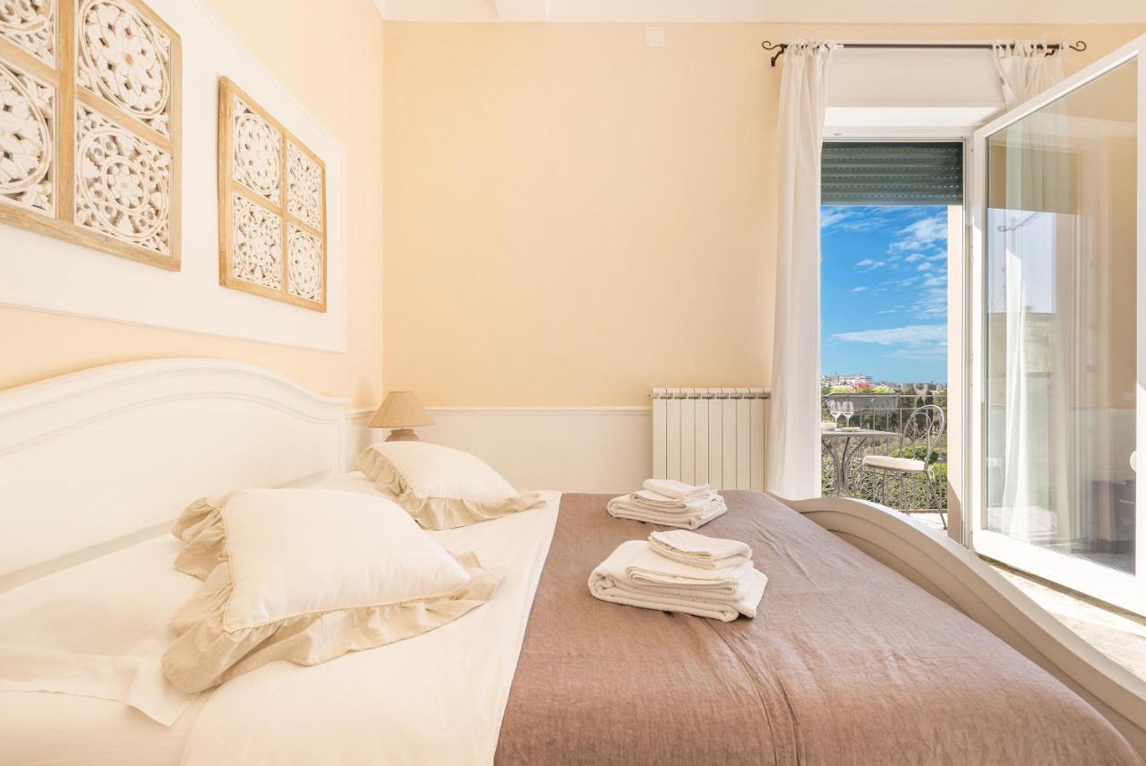 Dimora Le Tre Muse Guesthouse Lecce Eksteriør bilde