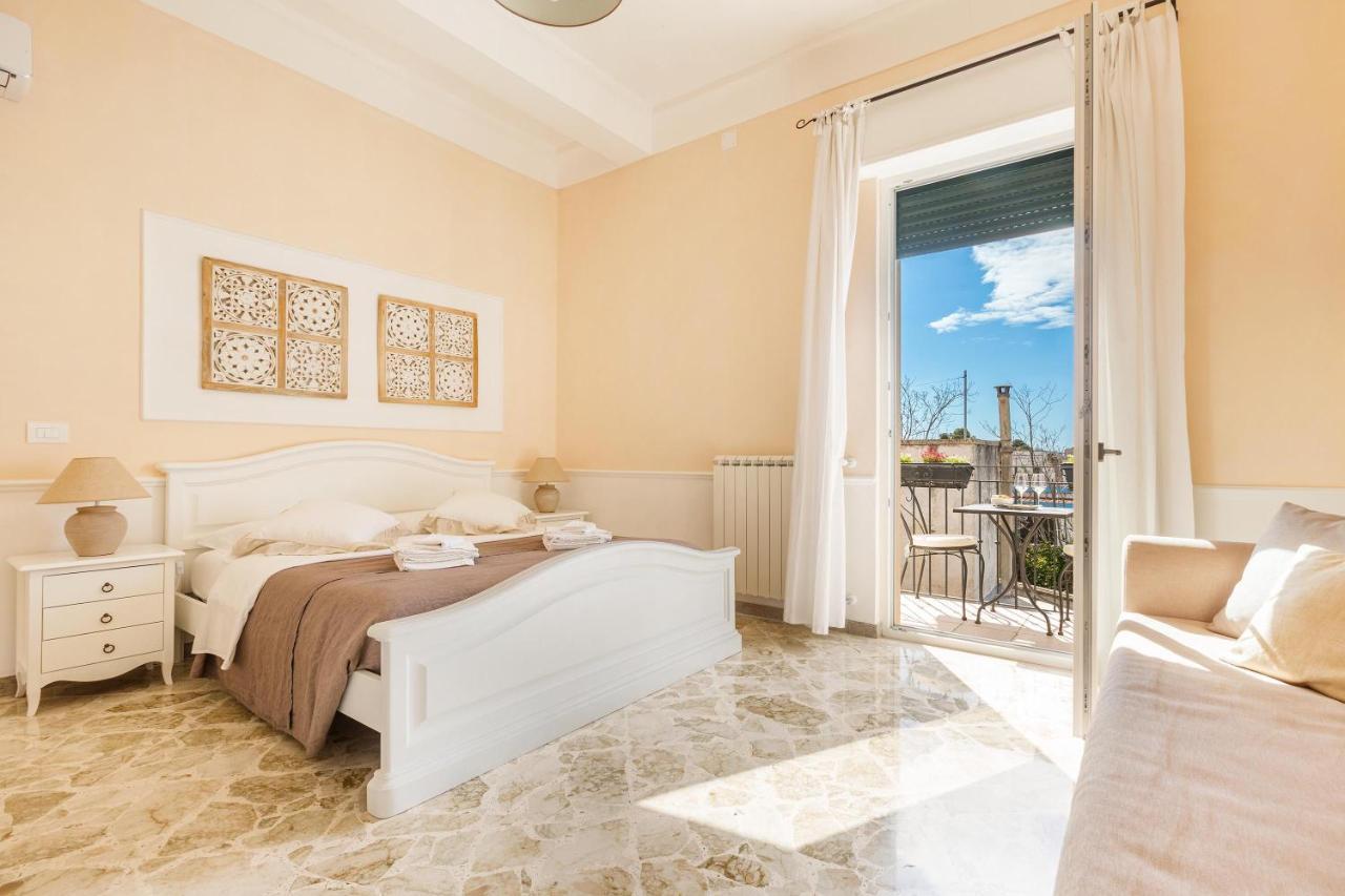 Dimora Le Tre Muse Guesthouse Lecce Eksteriør bilde