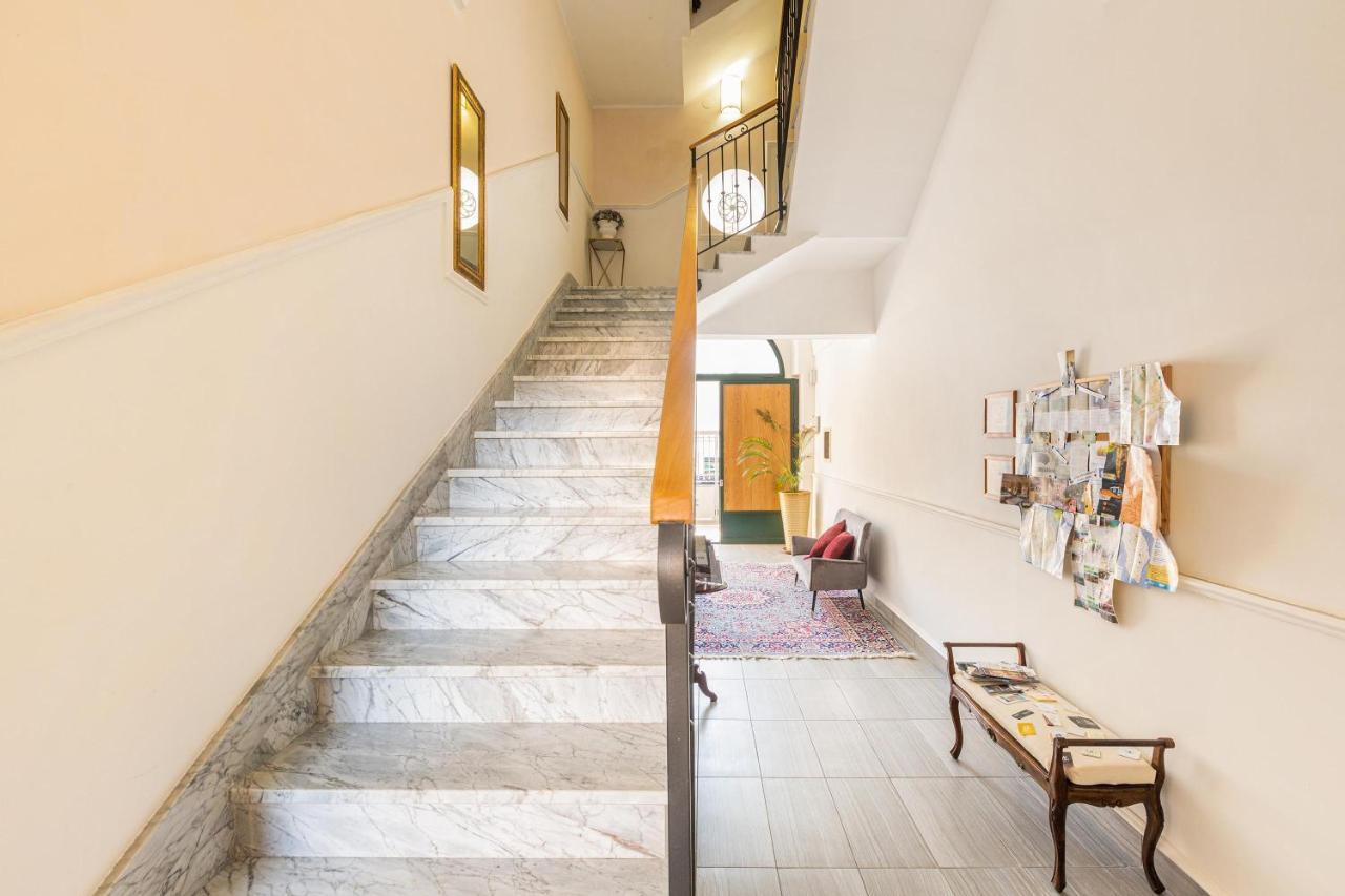 Dimora Le Tre Muse Guesthouse Lecce Eksteriør bilde