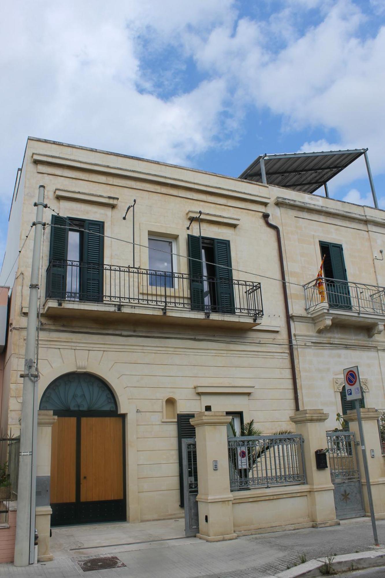 Dimora Le Tre Muse Guesthouse Lecce Eksteriør bilde
